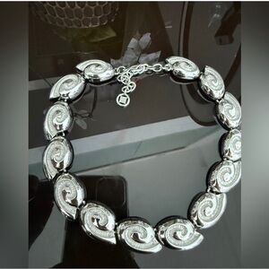 Givenchy Fabulous Rhodium plated massive silver tone choker Lot 2023 No callouts